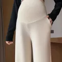 Pantalon grossesse coupe droite en coton crème