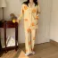 Pyjama grossesse et allaitement jaune motif orange